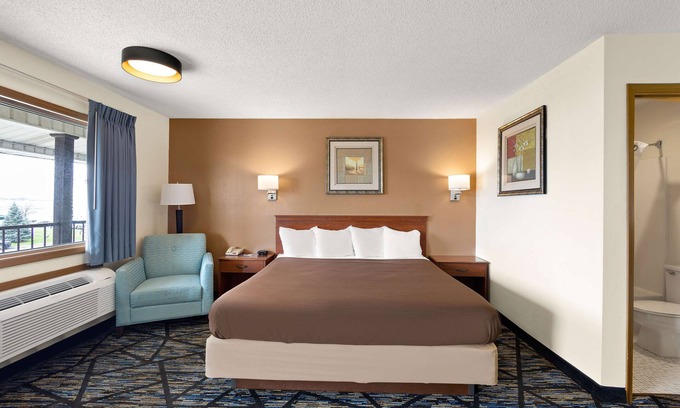 Celina Hotel | Americas Best Value Inn Celina