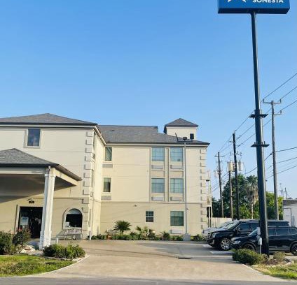 La Porte Hotel | Americas Best Value Inn La Porte