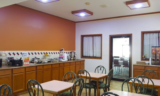 Nevada Hotel | Americas Best Value Inn & Suites Nevada