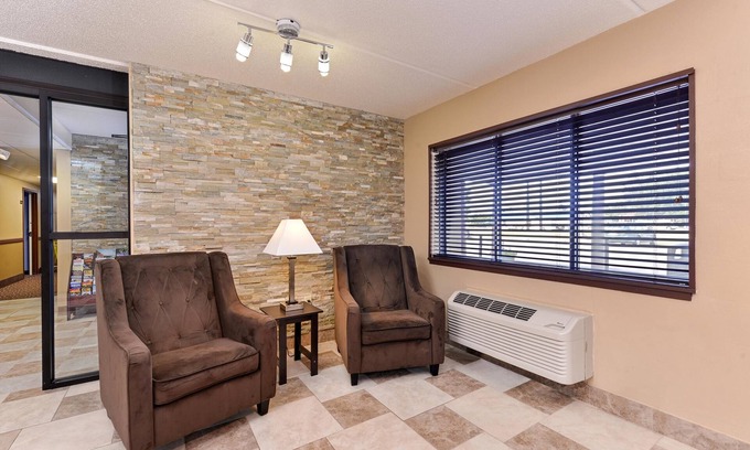 Clear Lake Hotel | Americas Best Value Inn Clear Lake