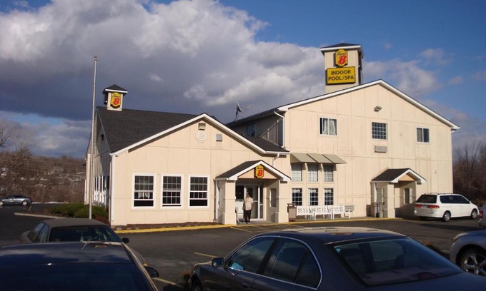 Leavenworth Hotel | Americas Stay Inn-Leavenworth
