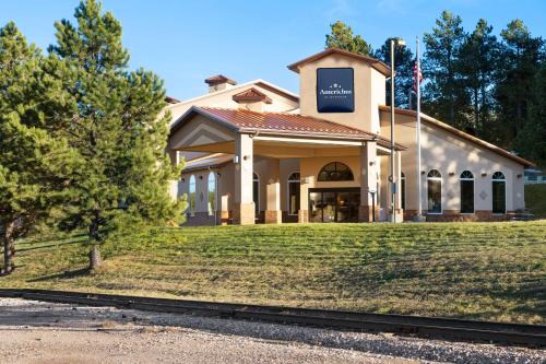 Hill City Hotel | AmericInn by Wyndham Hill City Mt Rushmore