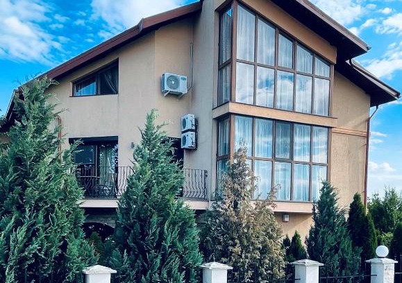Otopeni House | Ami Residence Bucharest Airport,Therme&FREE PARKING Otopeni