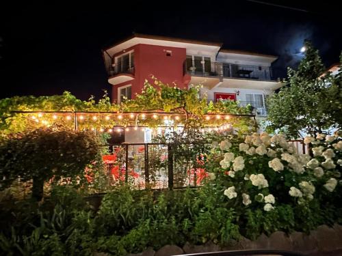 Kranevo House | Amirov Garden - Free parking & Free beach area