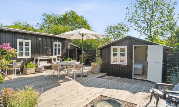 Store Fuglede House | "Amitola" - 400m from the sea by Interhome