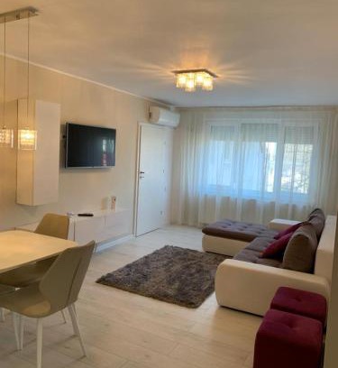 Galati Apartment | Ammi - Central Apartment - Galati