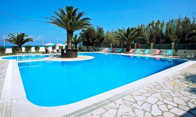Magoulades Apartment | Amorossa Village maisonette (3) in Roda