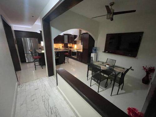 Reynosa Villa | Amplia y céntrica residencia