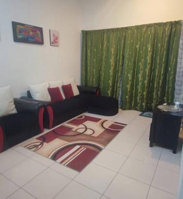 Perak Tengah District House | AMRI KLATE Homestay