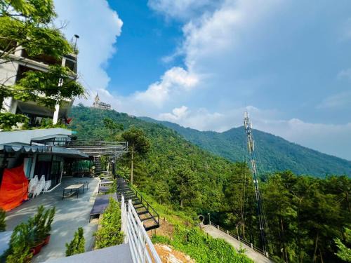Tam Dao Apartment | An House, Farm & Trekking