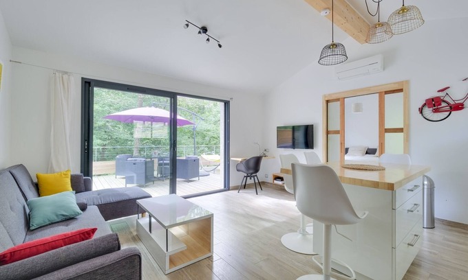 Castelmaurou House | Ananda Guest House. Sweetness of Life, Nature and Calm