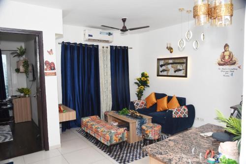 Noida Apartment | Anantam homestay