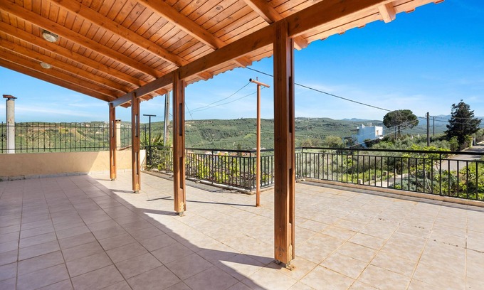 Kolymbari House | Anastasia's House in Drakona