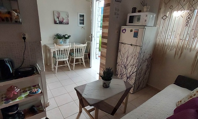 Ialyssos House | Anastasias holiday house with garden 1