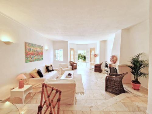 Vale do Garrao Apartment | Ancão beach duplex with private garden