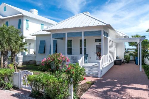 The Shores House | Anchors Aweigh cottage