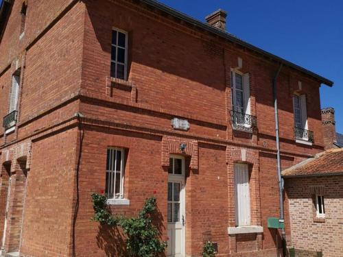 Souvigny-en-Sologne House | Ancienne maison de maître rénovée, 6 pers, au cœur de la Sologne avec cour fermée et équipements modernes - FR-1-491-412