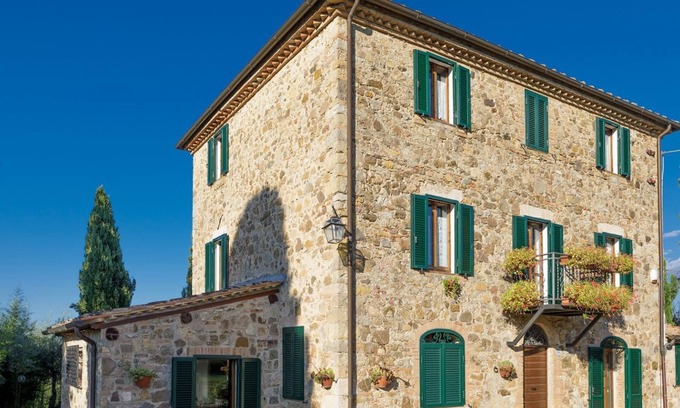 Cetona Apartment | Ancient country house completely restored