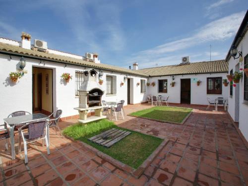 Rivero de Posadas House | Andalusian Getaway Game of Thrones Castle