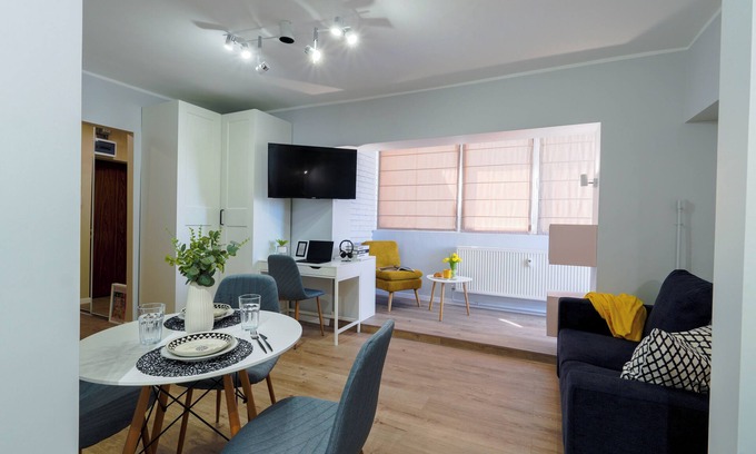 Sector 2 Apartment | Andreea