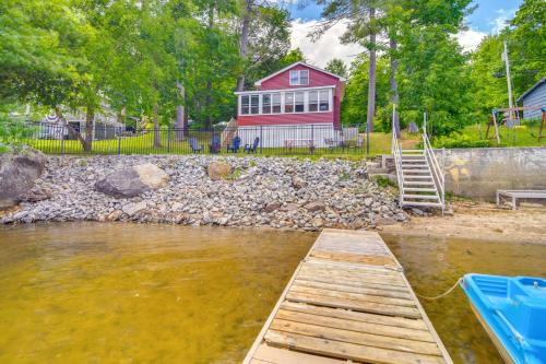Leeds House | Androscoggin Lakefront Cottage, Boat Dock and Views!
