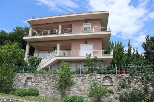 Pangaio House | Angela House