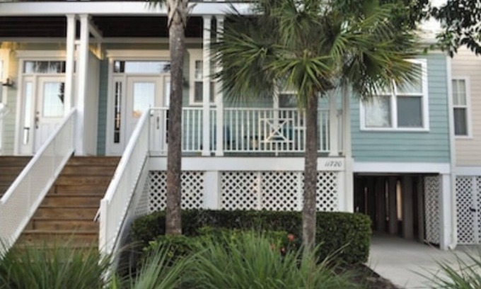 Placida House | Anglers Club - Waterfront Townhome w/dockage