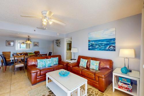 Redington Shores Apartment | Anglers Cove 401