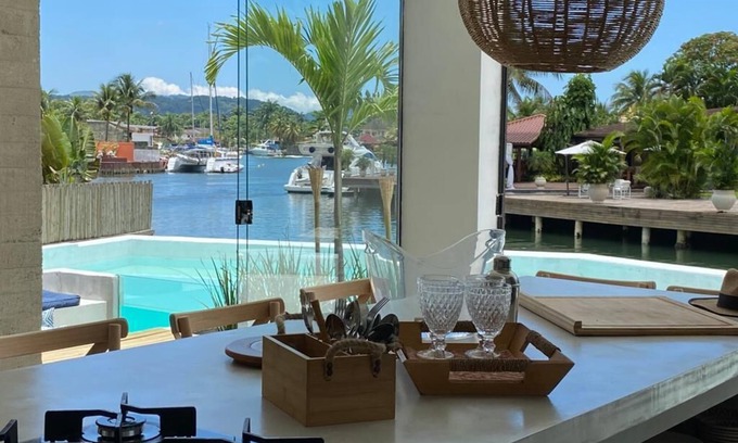 Japuiba House | Angra beach house Bracuhy Channel