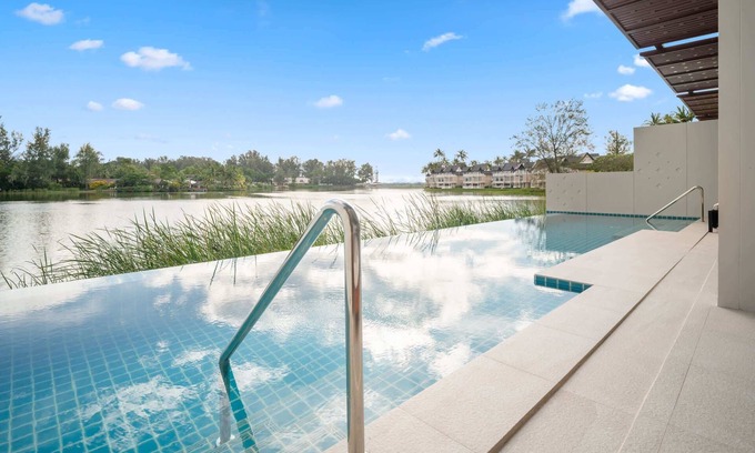 Bang Tao Condo | Angsana Oceanview Residences 2BR A Lake side