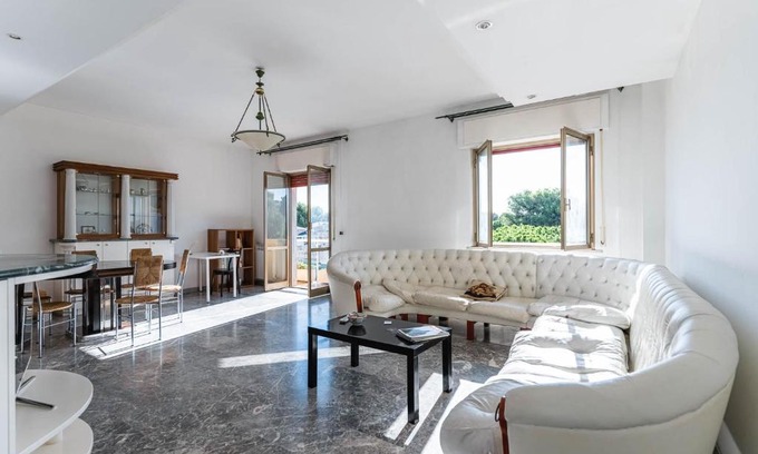 Pineta Apartment | Anita Domus - Appartamento con vista a Pescara