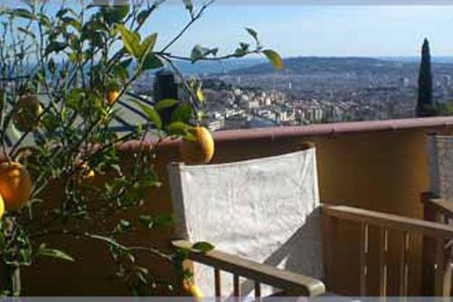 Vallcarca i els Penitents Bed & Breakfast | Anita's Bed and Breakfast