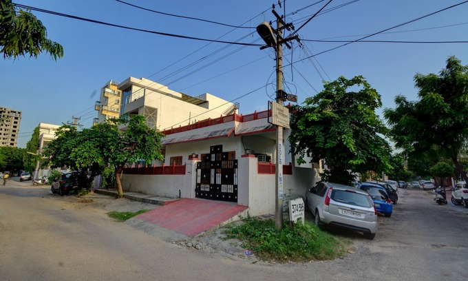 Panch Batti Villa | Anjana's Homestay-4 Bedroom Villa + 4 Private Bathrooms with Breakfast