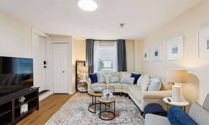 Annapolis Apartment | Annapolis Gem: Stylish and Cozy