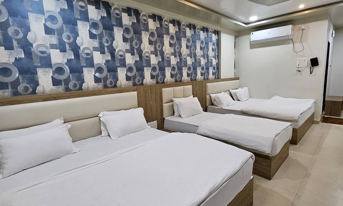 Tuljapur Hotel | Annapurna Executive
