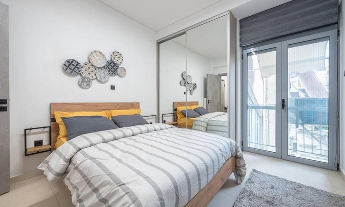 Nea Chalkidona Apartment | Ano Patisia Station Studio