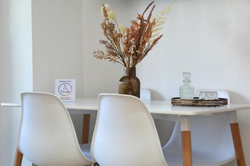 Mathes Apartment | Anthemis Apartment