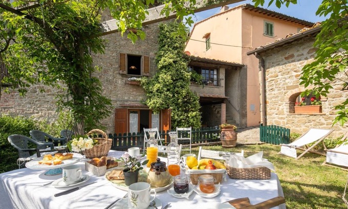 Lamole Villa | Antica Torre In Greve in Chianti - Tuscany