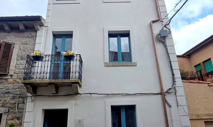 Tempio Pausania Apartment | "Antiquarian's Loft"