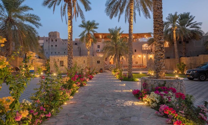 Nizwa Hotel | Antique Inn