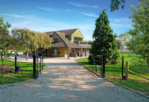 Goole House | Antler House