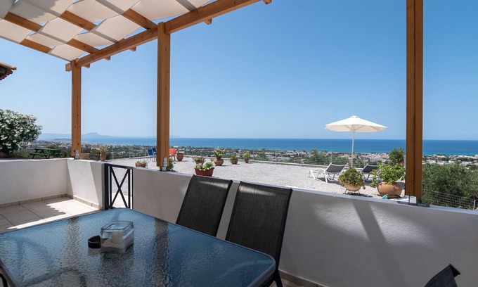 Rethymno Apartment | Antonios apartment,Near amenities and Platanes
