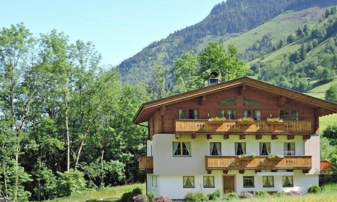 Fusch an der Grossglocknerstrasse Apartment | Apartment in Fusch near Grossglockner Road