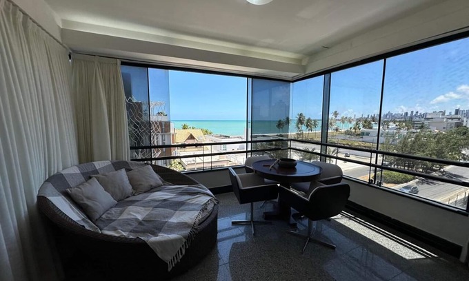 Jardim Oceania Apartment | Apartment facing the sea - Bessa beach