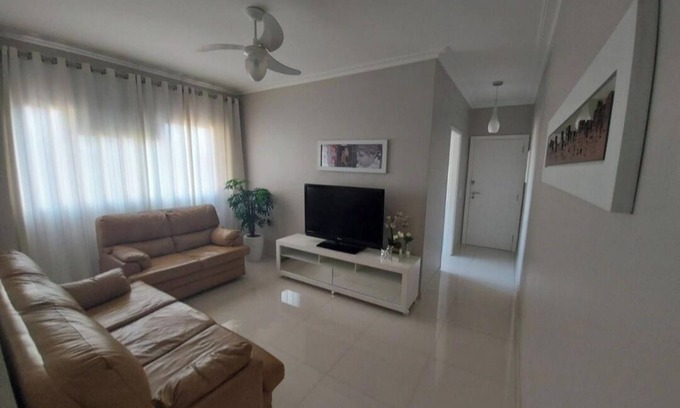 Jardim Sao Miguel Apartment | Apartamento na Praia Enseada - Apê Luz Guarujá - 2 Quadras da Praia