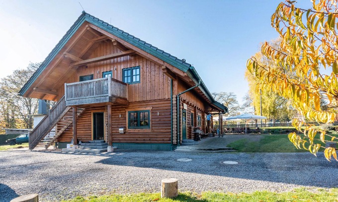 Augustusburg Apartment | Apartment 'Blockhaus' with Mountain View, Shared Garden and Wi-Fi
