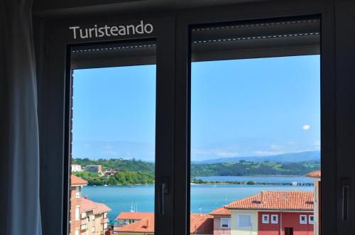 San Vicente de la Barquera Apartment | Apartamento La Barquera - Muy acogedor con vistas a la Ría