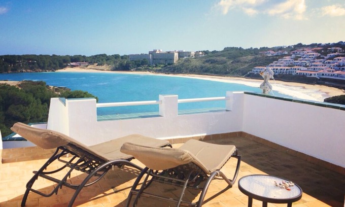 Arenal d'en Castell Apartment | Apartamento en la Playa con Vistas al Mar, Aire Acondicionado,piscina