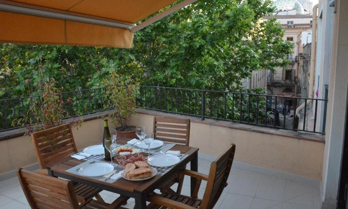 Figueres Apartment | Apartament La Placeta Figueres