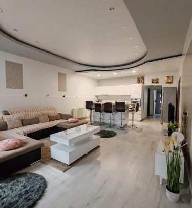 Sinaia Apartment | Apartament Magic